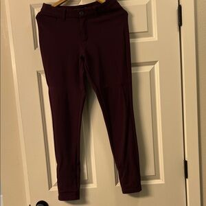 one 5 one Women's Skinny Pants - Plum
